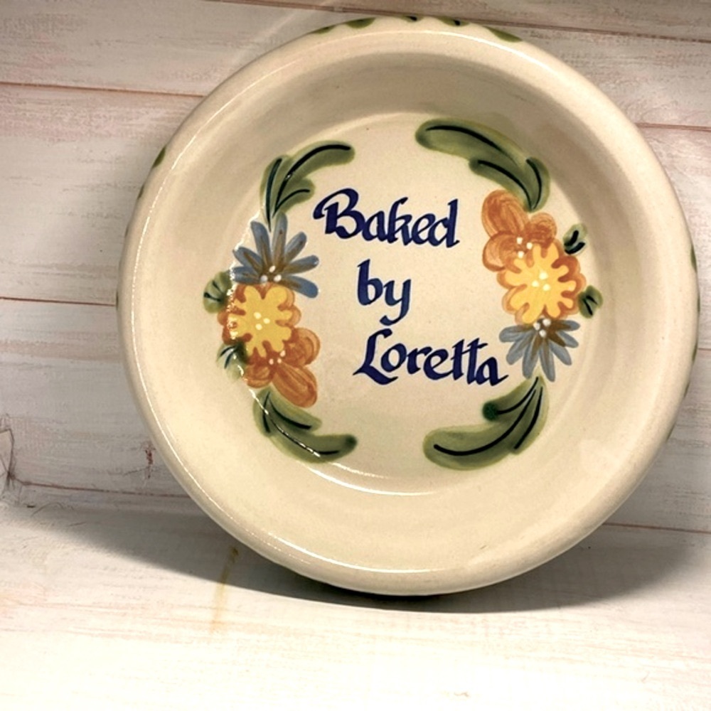 Vintage heavy 9 inch pie stoneware pan.